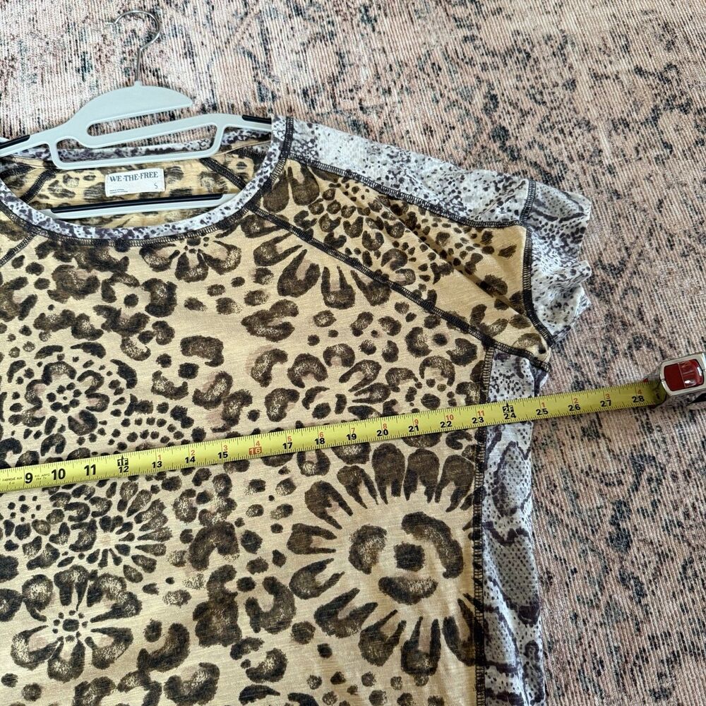 Free People We The Free Wild Thang Tee - Size Small Oversized Animal Print Top - Picture 9 of 12